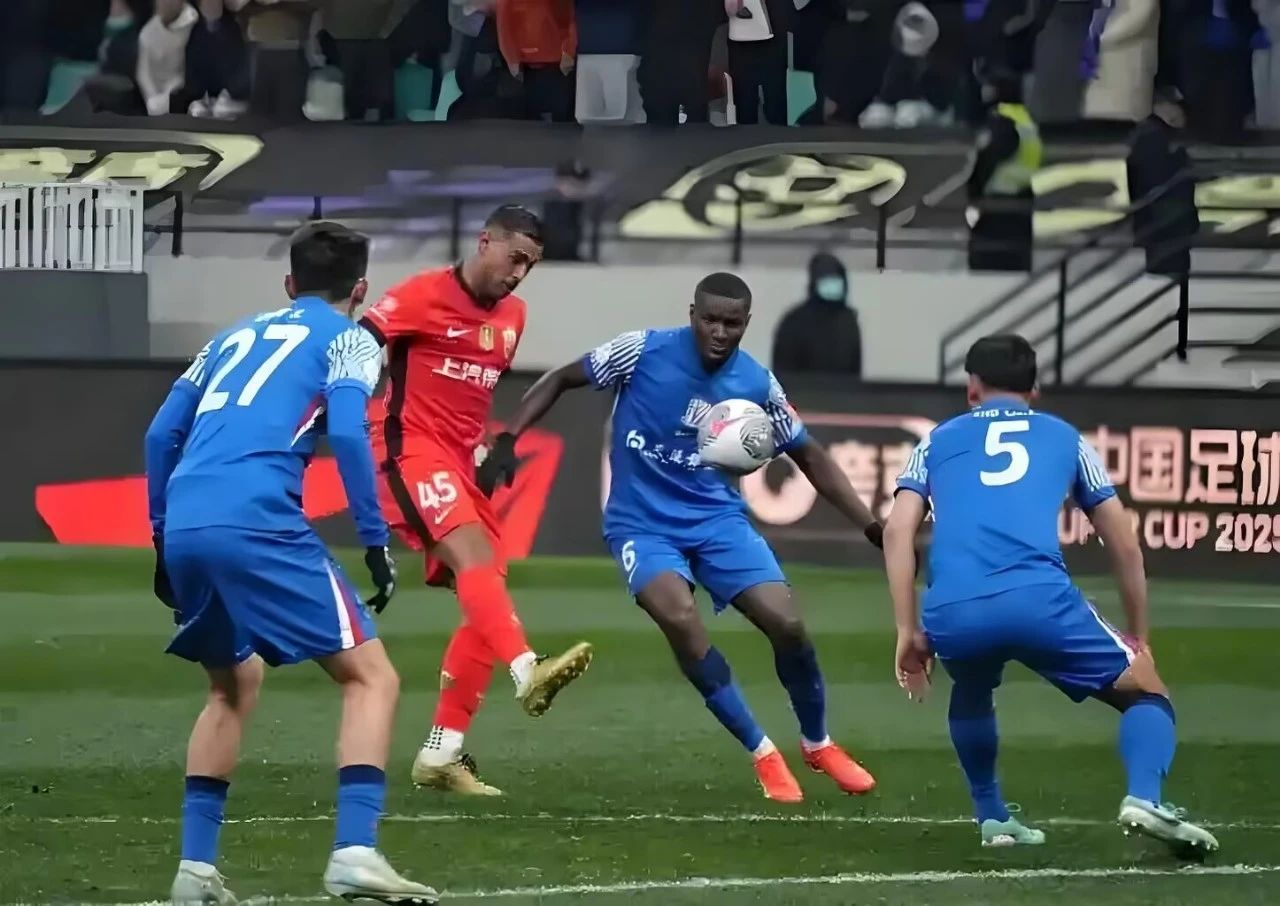 Ning迎来十赛季出色发挥，MAD观众热烈欢呼！